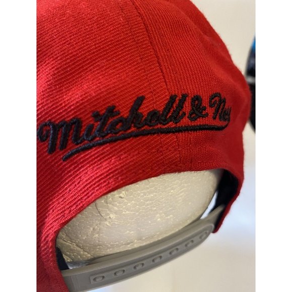 Chicago Bulls NBA Mitchell & Ness Snapback Cap 3D Logo Red Hat Pennsylvania PA - Picture 3 of 9